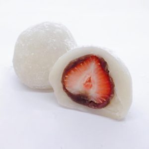 Strawberry mochi (いちご)