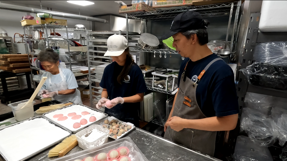 Family hoping to pass on mochi tradition at Fujiya Hawaii